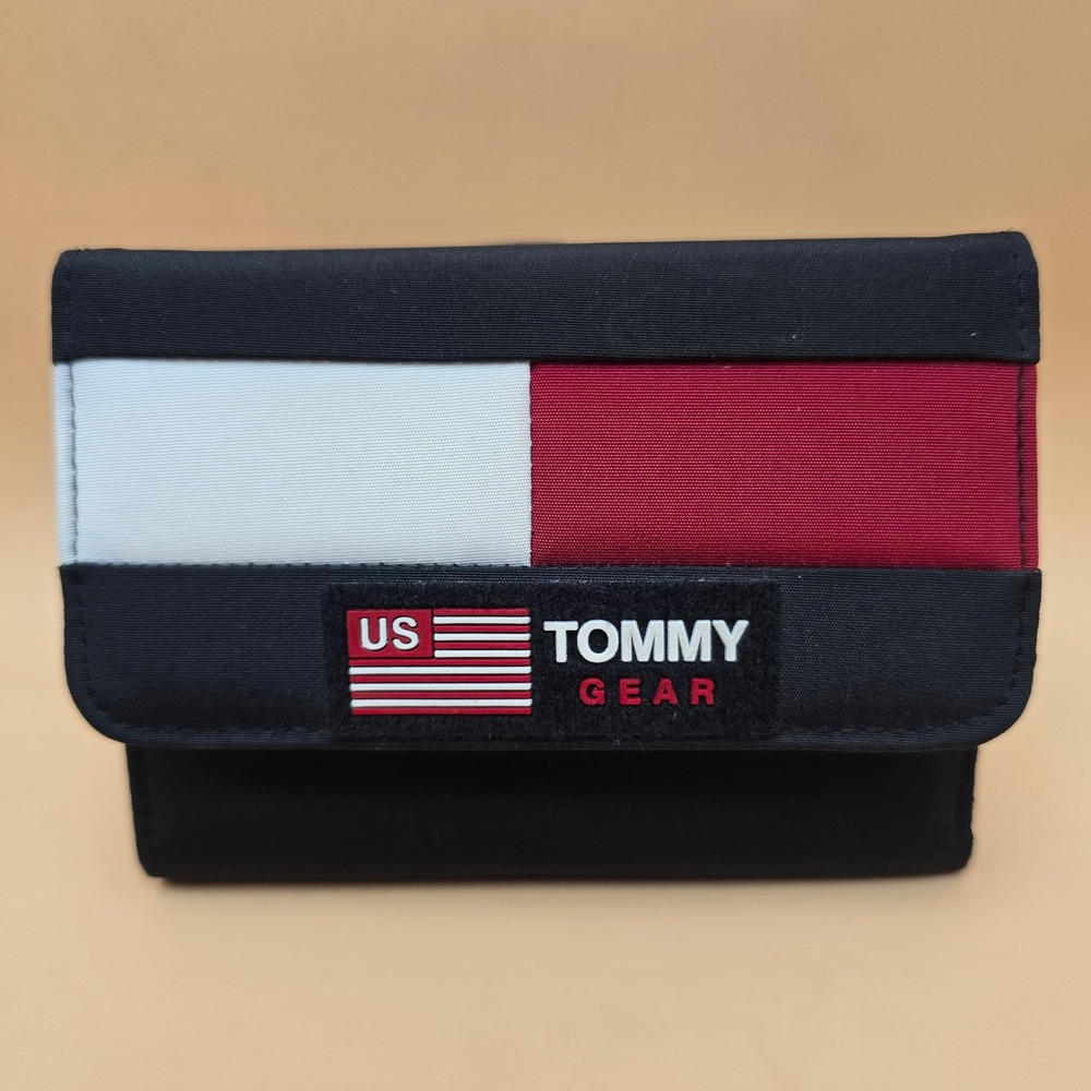 Vintage Tommy Hilfiger Tommy‎ Gear Nylon Trifold Wallet Red White Black US Flag